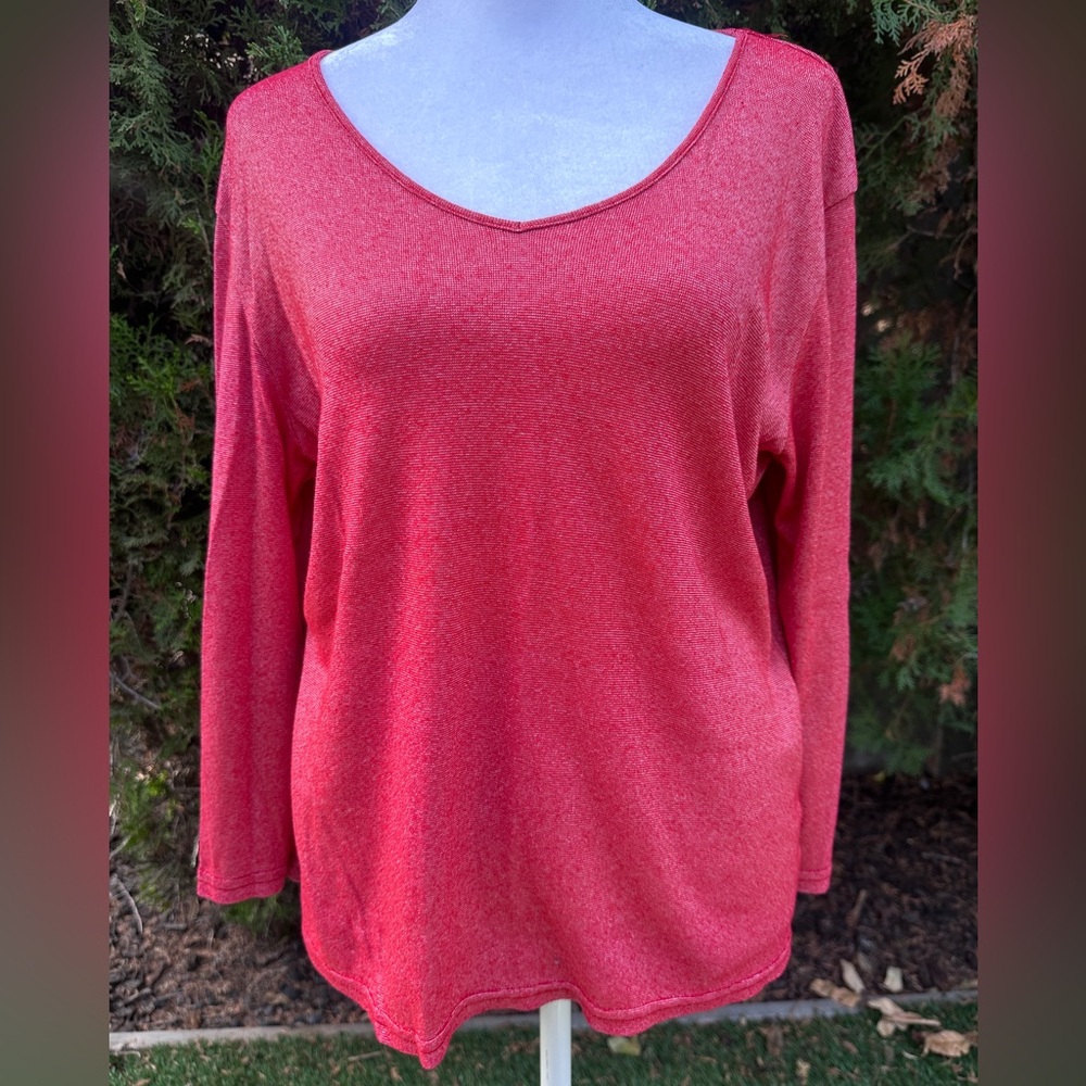 GAP Women's Vibrant Shimmer Cranberry Long Sleeve Holiday Top XL